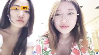 석찌닝 가슴 노출 korean bj