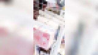 【店員個撮㉜】再び！ツンツン乳首の美術品店員さんメガネの巨乳店員さん2名 ipcam