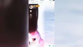 아자르 신작 존나 팅기는년 꼬셔서 벗기고 자위시키기