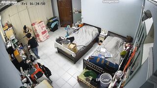 【割れカメラ】家族寮での露出・着替え映像集 ipcam 6 (8)