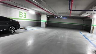 주차장에서 별짓다하는 대담한 커플 korean porn vip