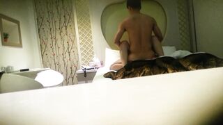 연예인 닮아서 유명했던 미시녀 모텔 나들이 korean porn vip