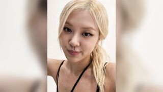 ROSE CUM ON FACE 79035 1 KPOP ALLPOP