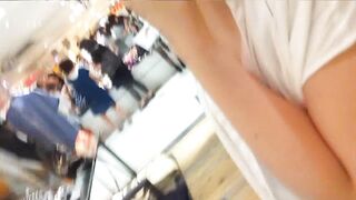 可愛いカリスマ店員限定!!胸チラ＆パンチラ vol.07-12 voyeur jp 150526 01