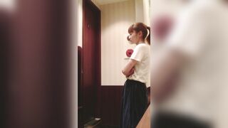 女子トイレ紀行 No.01 お目目がくりっとした超美少女 外撮りたっぷり4名収録！ voyeur jp 160526