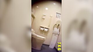 SC(トイレ)♥プレミアム１ 多人数収録！ voyeur jp 180526 11