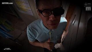 MIDA-139 The perverted store manager is forcing her to serve custom... Reducing Mosaic JAV