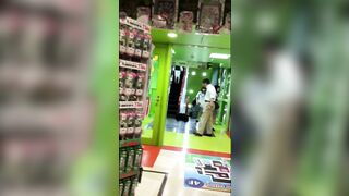２人のjk風の逆さパンチラ動画-画像付き-１２６ voyeur jp 04-230526