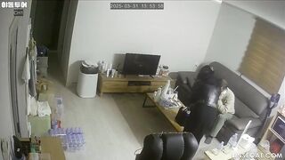[신작] 경주의 한 업주가 성매매 여성들을 착취하고 있습니다. 그는 여성들을 무료로 만질 수 있고, 성관계를 갖지 않으면 돈을 받지 않습니다 korean porn vip ipcam
