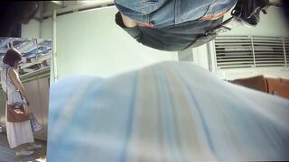 お姉さん逆さ撮り ４１ voyeur jp
