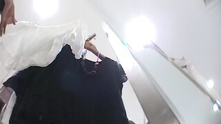 123 ピンクテカリパンツ店員さん voyeur jp 01