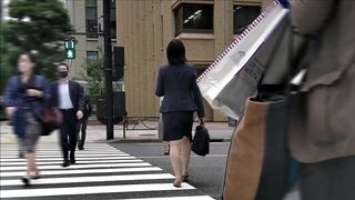 動画 vol 01 スーツ姿特集 voyeur jp 01